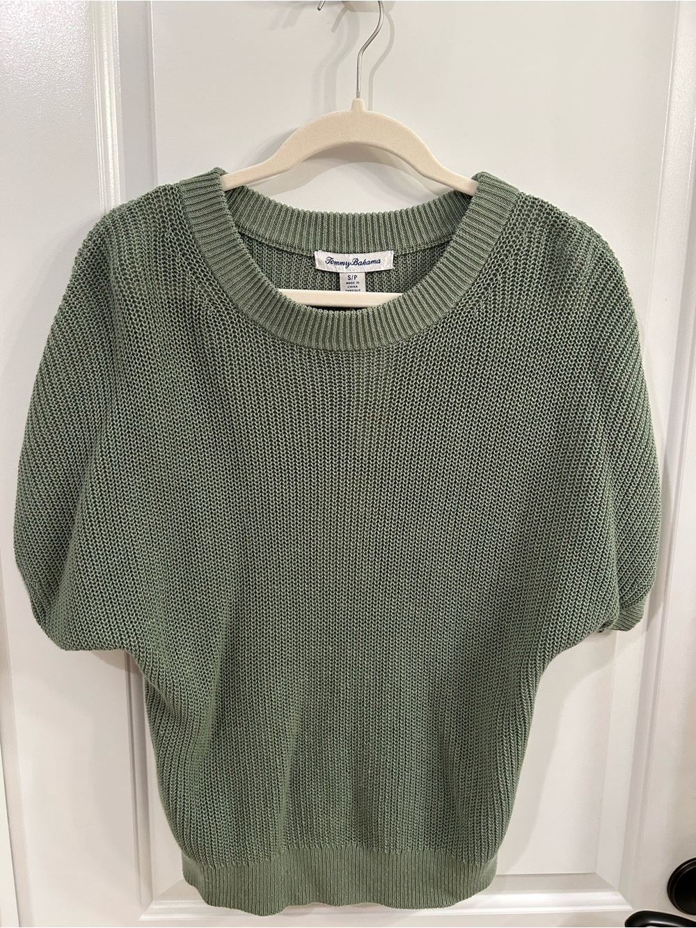 Tommy Bahama Olive Green Short Sleeve Crewneck Knit Sweater